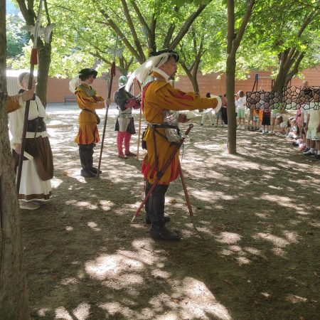 10 AÑOS DE HISTORIA VIVA EN LAS AULAS.